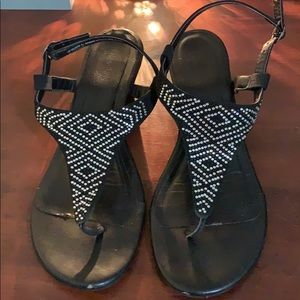 Small wedge sandals
